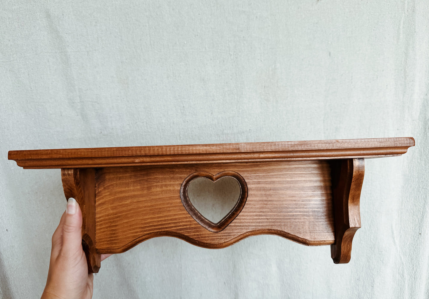 Heart Hanging Shelf - Decor