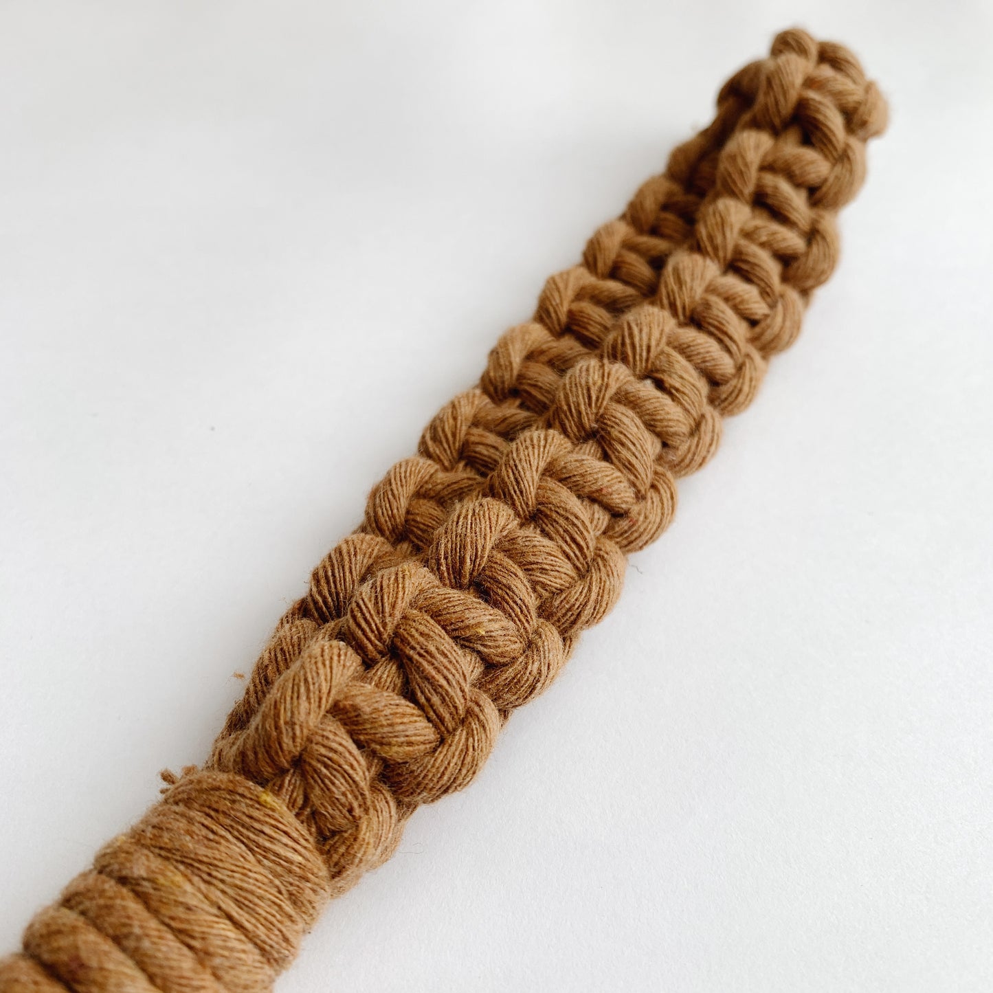 Macrame Wristlet Keychain - Camel Knotted