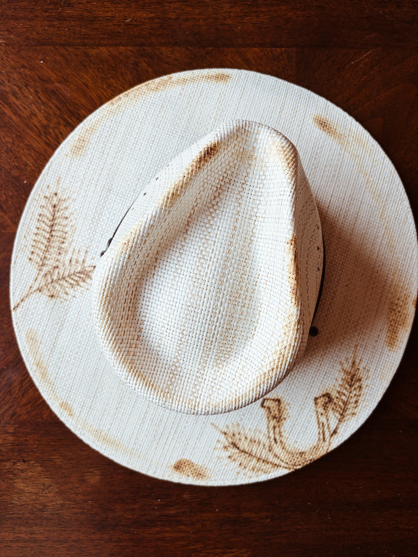 Classic Straw with Wheat and Horseshoe Accents - BBB Hat