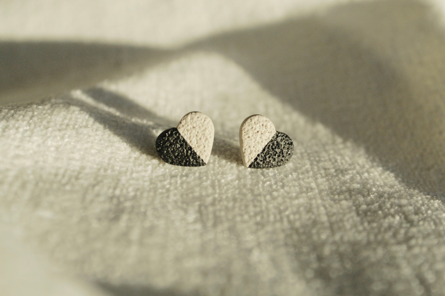 Heart Stud - Black + Tan Textured