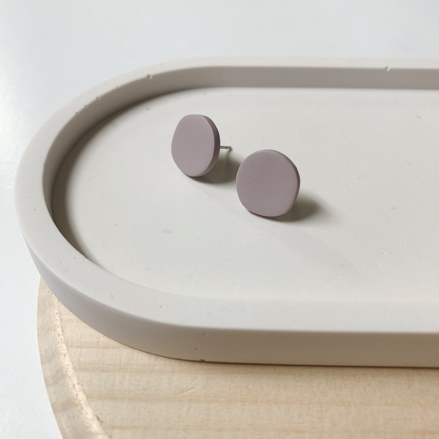 Organic Stud - Lilac