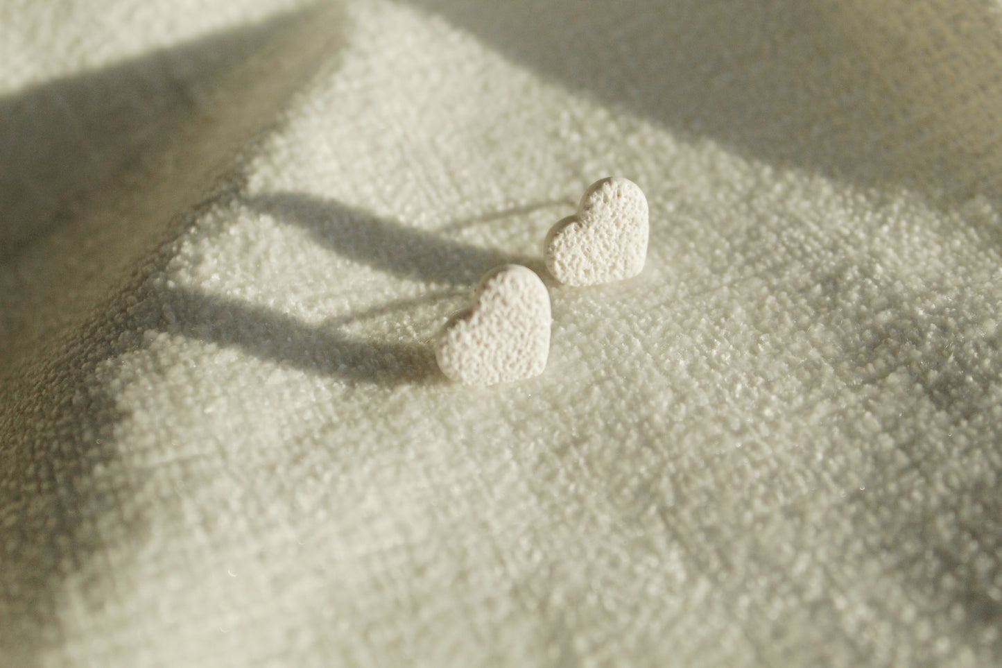 Heart Stud - Textured White